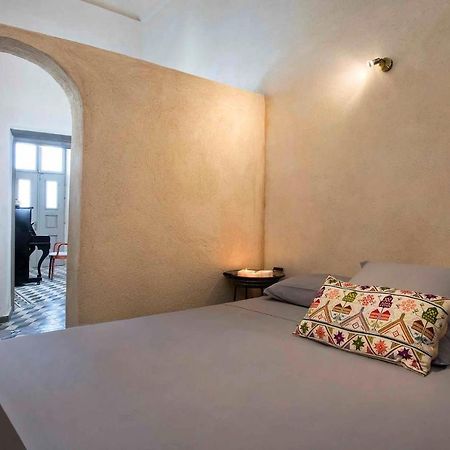 Sandandstone Villa Santorini Меґалохорі Екстер'єр фото